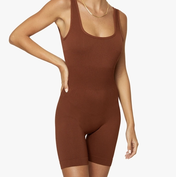 {WeWoreWhat} Brand New Rib Bodysuit in Brunette